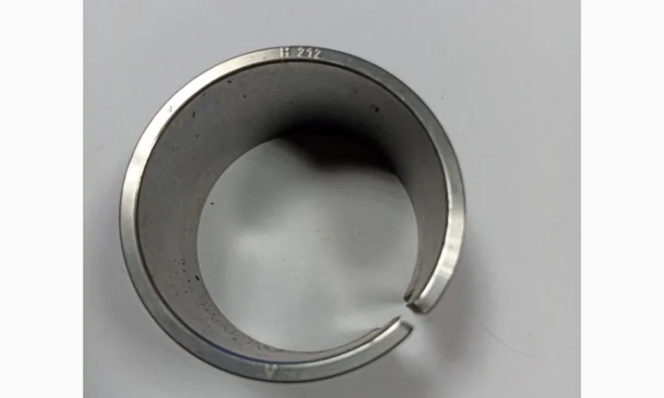 215702 | 0002157020 Claas - Закрепительная втулка - фото № 1