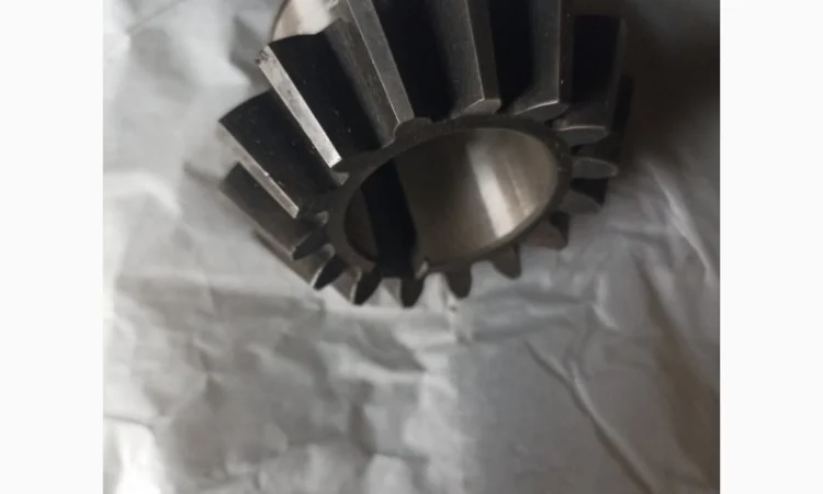 Шестерня конічна 523.113.2 - фото № 1