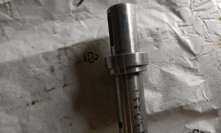 Вал редуктора - 1.300.221 - фото № 1