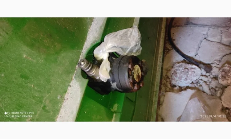 Продам половоразбрасыватель в сборе (тарелки ) на комбайн John Deere - фото № 3