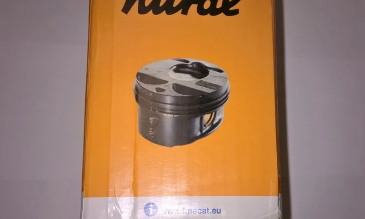 Поршень для Claas Dominator 108, Claas Mega 208 двигатель Mercedes OM 366LA - фото № 2