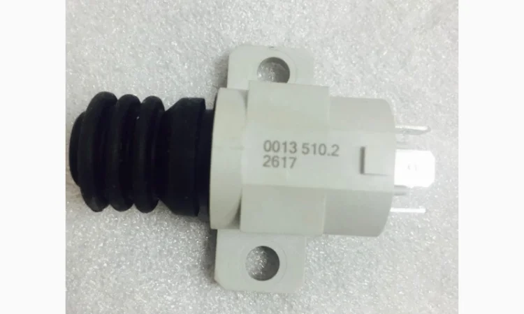 Датчики для зерноуборочных комбайнов Claas Lexion (Original) 011780.0, 011810.0, 013510.0 - фото № 6