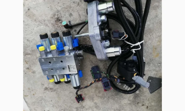 Адаптер для флекси жатки Джон -Дир и комб. Claas Lexion MULTIKUPPLER - фото № 4