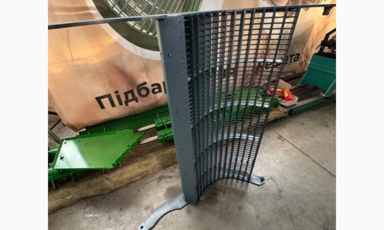 Основне зернове підбарабання до молотарки зернозбиральних комбайнів Claas Lexion 570 - фото № 6