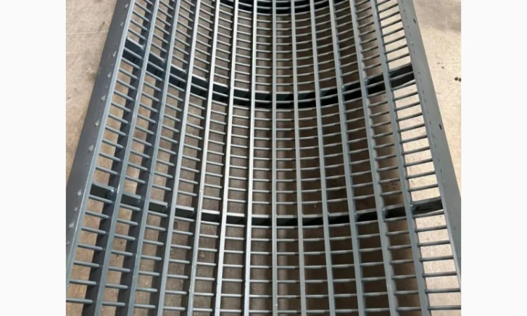 Основне зернове підбарабання до молотарки зернозбиральних комбайнів Claas Lexion 570 - фото № 7