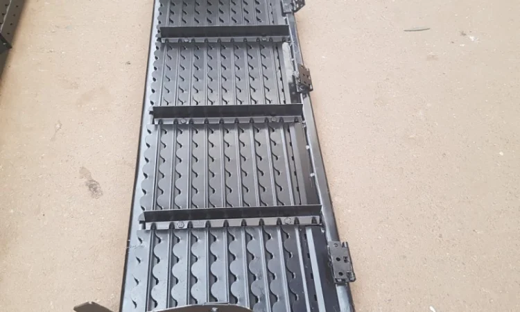 Удлинитель верхнего решета СК-5 нива, ЕВРО УВР 44Б-2-12-4А - фото № 1