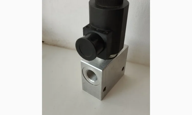 Клапан электромагнитный Comatrol (800421919), (45110054) - фото № 3