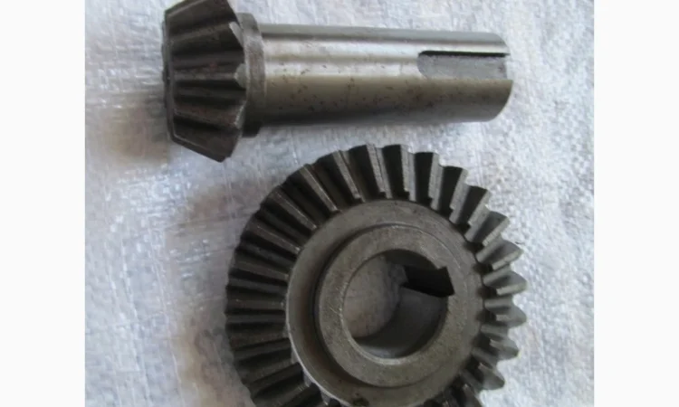 КМС 19602 и КМС 19612 запчасти жатки кмс-6; кмс-8 - фото № 1