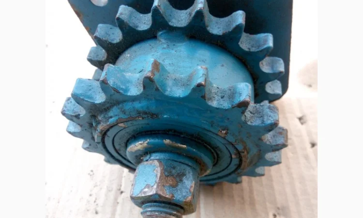 КМД 27000-01 вал промежуточный жатки КМД-6 - фото № 1