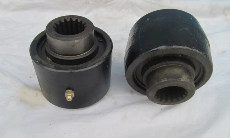 Муфта раздаточной коробки жатки КМД-6; КСКУ 06.55.601 - фото № 1