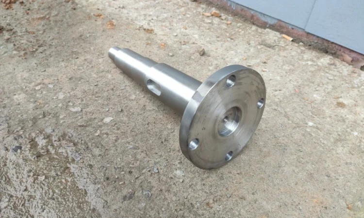 Вал відбійного бітера Claas Lexion 644858 - фото № 2