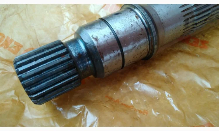 Вал гідромотора Claas Lexion 568626 - фото № 2