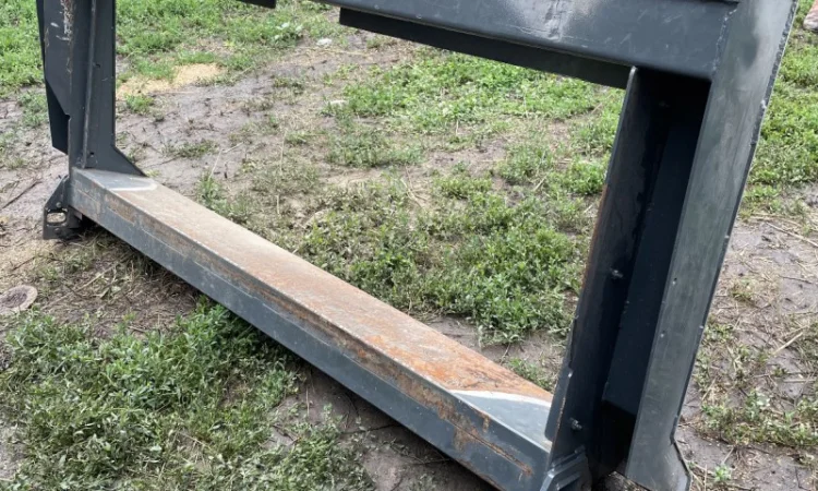 Адаптер-рамка под комбайн John Deere для жатки Maizco GrandFlow - фото № 3