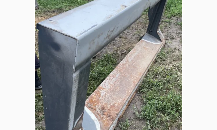 Адаптер-рамка под комбайн John Deere для жатки Maizco GrandFlow - фото № 4