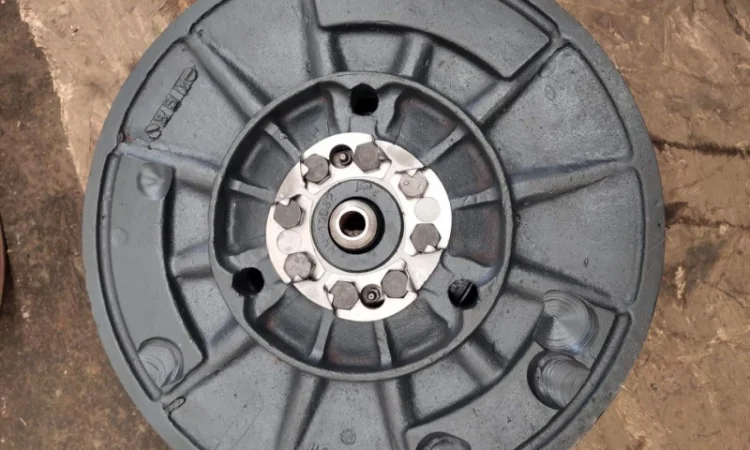 Вариатор ходовой старого образца на комбайн НИВА - фото № 1