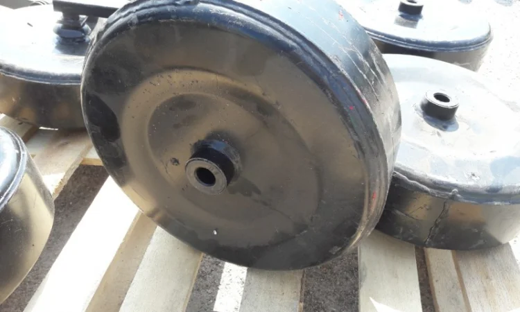 Колесо левое однорядной картофелекопалки - фото № 1