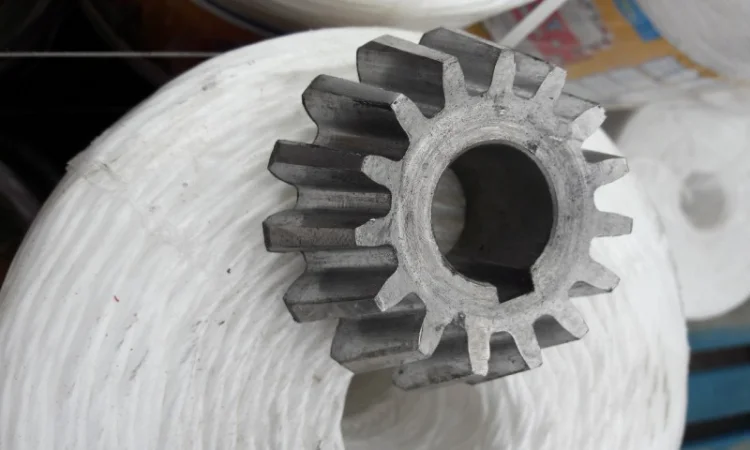 Шестерня валу на 15 зубів однорядної картоплекопалки - фото № 1