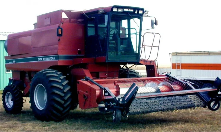 Радиатор водяного охлаждения двигателя комбайна CASE 1680 - фото № 2