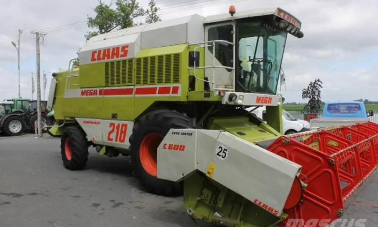 Радиатор водяной для комбайна Claas Mega 218 - фото № 2