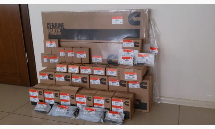 Ремкомплект двигателя CASE 2166 Cummins Бразилия - фото № 1