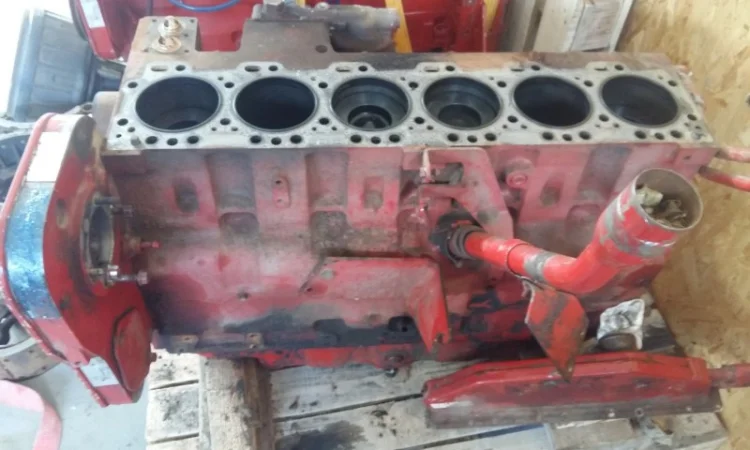 Блок цилиндров Case 2366 2388 2166 - фото № 18