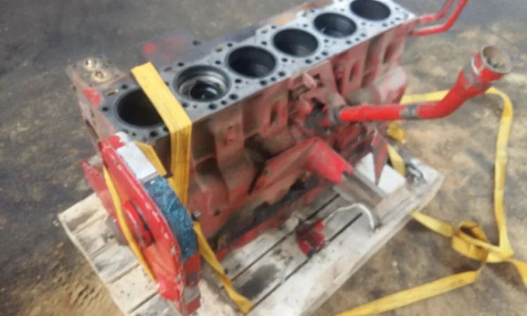 Блок цилиндров Case 2366 2388 2166 - фото № 2