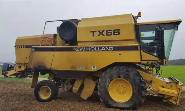 Запчасти на комбайн New Holland - фото № 1