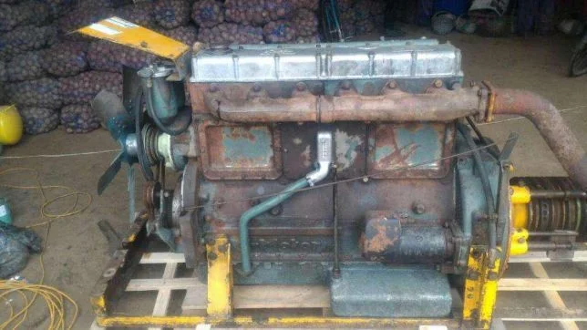 Мотор на комбайн Dominator Raba -Man - фото № 3