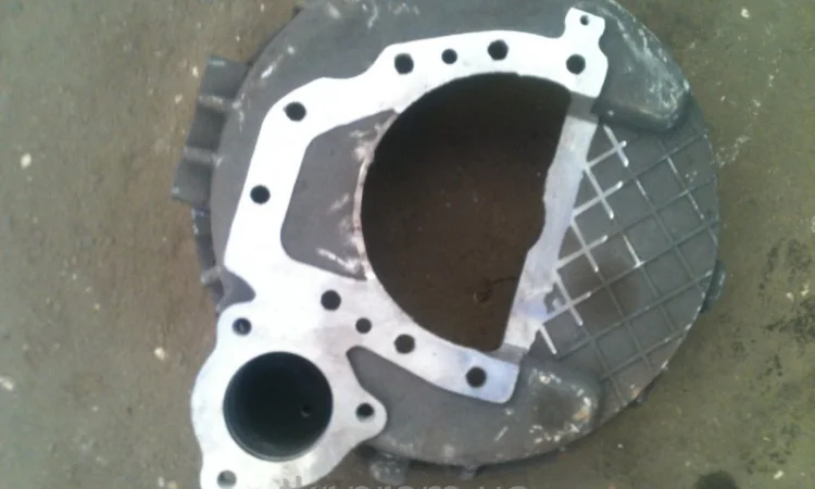 Картер маховика СМД-15 на трактор ЮМЗ под стартер 15Н-08.0103 - фото № 1