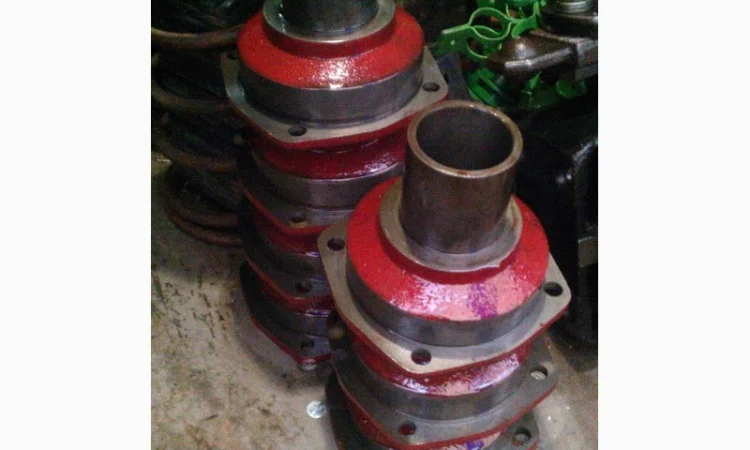 Стакан выжимного подшипника СМД-18, СМД-14 - фото № 1