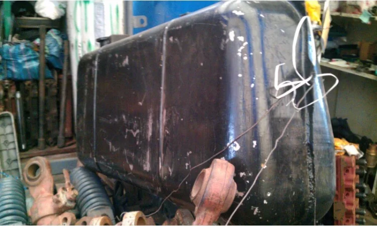 Топливный бак Т-150 - фото № 2