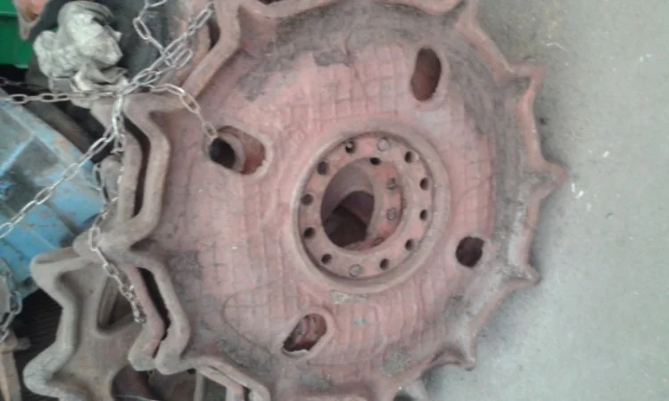 Ось катка каретки ДТ-75, Т-150 - фото № 3