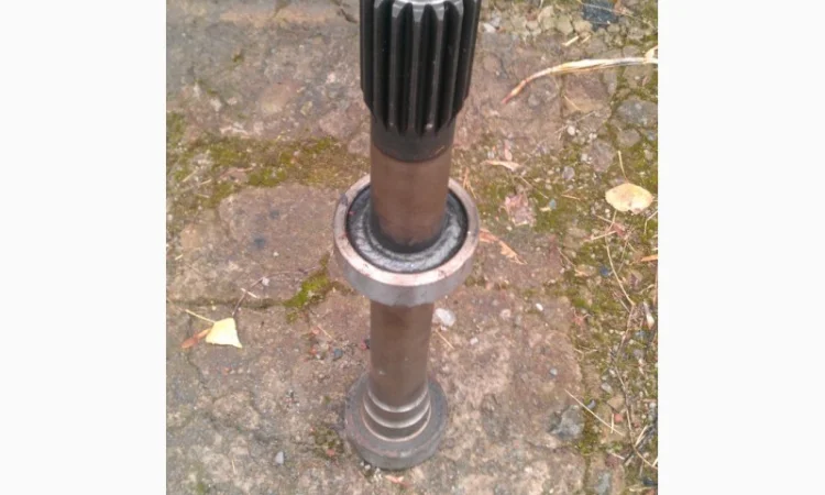 Вал муфты сцепления ЯМЗ-236, ЯМЗ-238 - фото № 1