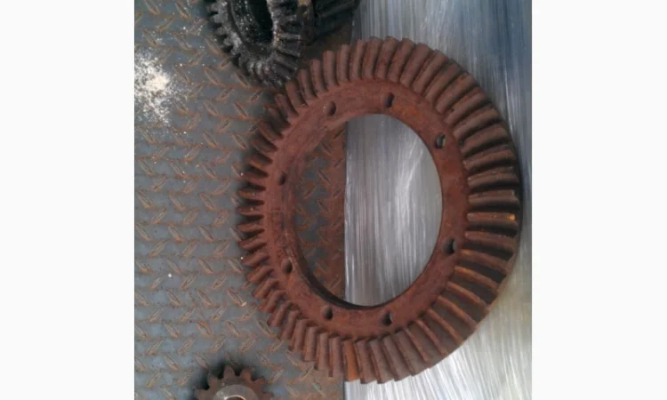 Шестерня задней полуоси ЮМЗ - фото № 7