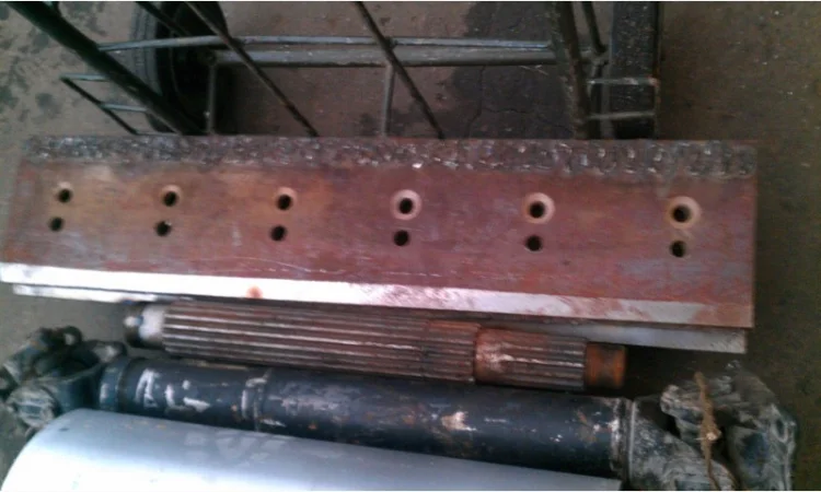 Нож отвала Т-150, ДТ-75 - фото № 2