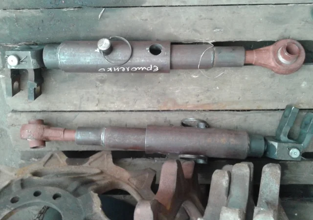 Раскос навески К-700 - фото № 2