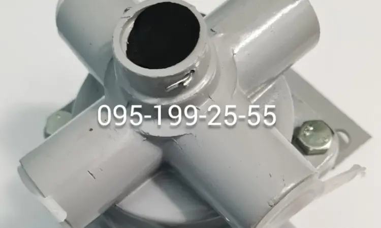 Кран тормозной 2ПТС-6; регулирующий рычаг тормозной 2ПТС-6; тормозная камера 2ПТС-6 - фото № 1