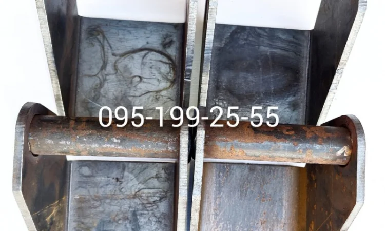 Кронштейн рами 2ПТС-4; кронштейн платформи 2ПТС-4, запчастини 2ПТС-4 - фото № 1