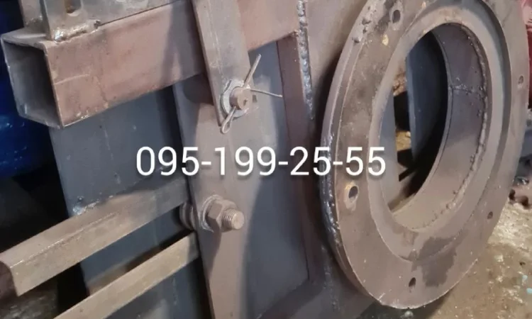 Шиберна заслінка заднього борту ГАЗ-53, ЗИЛ-130 - фото № 1