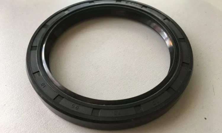 Сальники, манжеты армированные ГОСТ 8752-79 - фото № 3