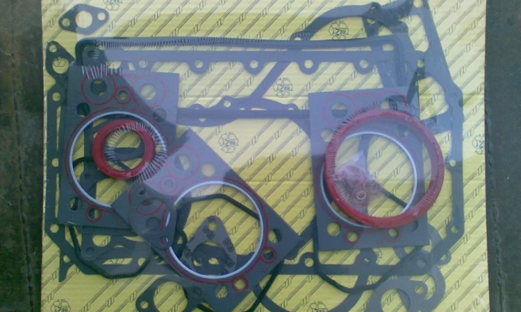 Запчастини ZETOR 4901, ZETOR 5201, ZETOR 5501, ZETOR 6901, ZETOR 7201 - фото № 1