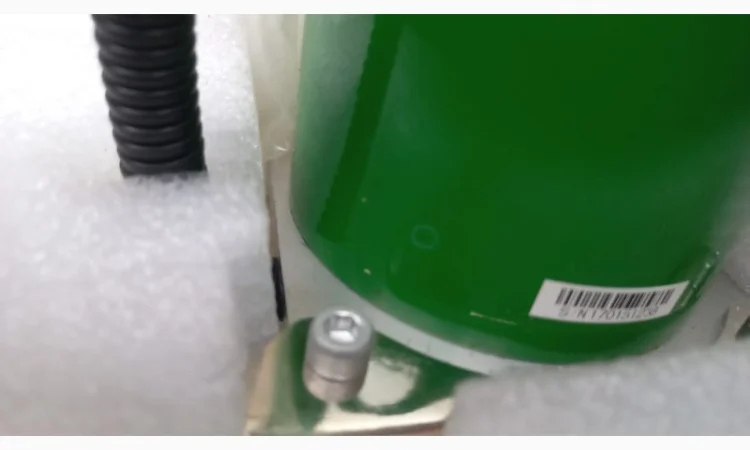 Компресор повітряний John Deere AA72119 ОРИГІНАЛ - фото № 3