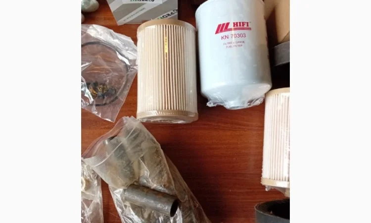 Фильтр топливный KN70303 HIFI (RE523236, RE520906 John Deere), USA - фото № 1
