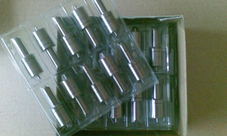 Розпилювач UDS114, UDS110, SW400, SW680, Dh-112, Zetor, ZTS, Cummins, Pielstick 8РА4-185 - фото № 1