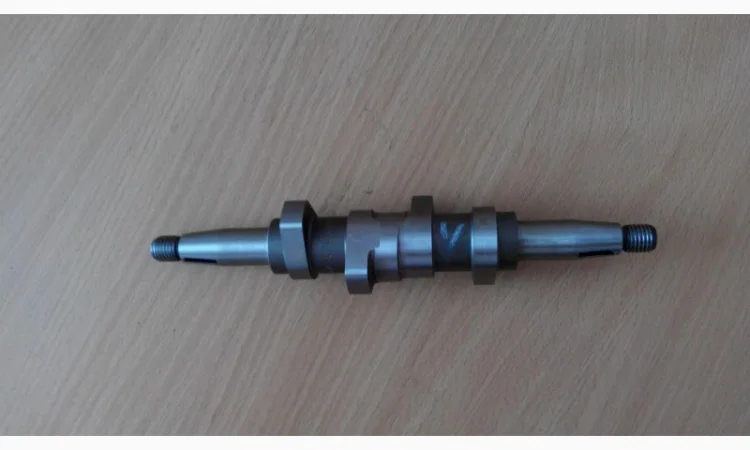 Кулачковый вал 754-961205 на Zetor ( Зетор) 7201 - фото № 1