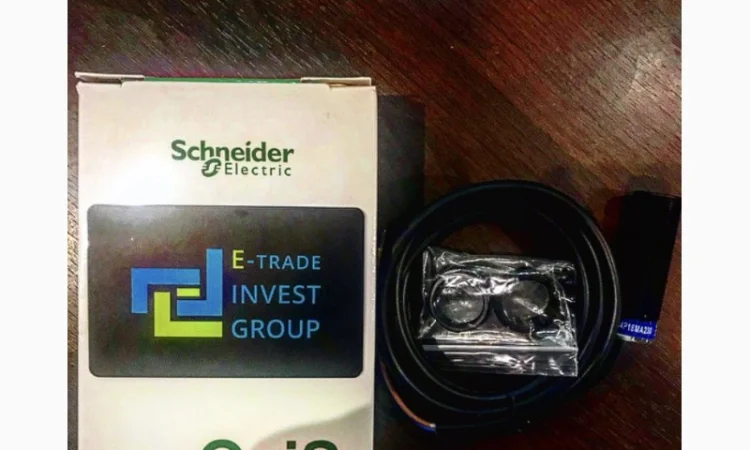 Датчик приближения Schneider Electric XS4P18MA230 - фото № 3