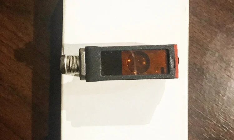 Leuze Electronic PRKL 3B / 6.22-S8 - Поляризованный датчик - фото № 2