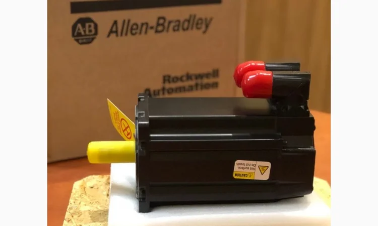 Двигатель Allen-Bradley MPL-B430P-MJ72AA - фото № 1