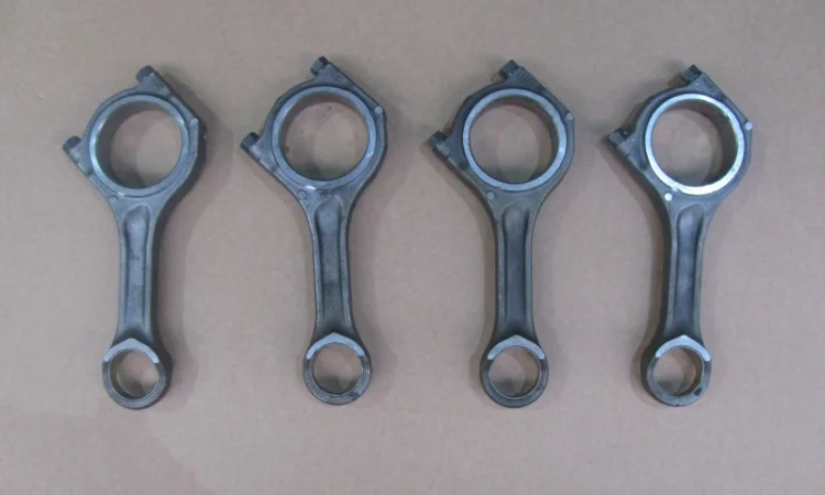 Шатуны к двигателю DEUTZ-FAHR 913, б/у - фото № 1