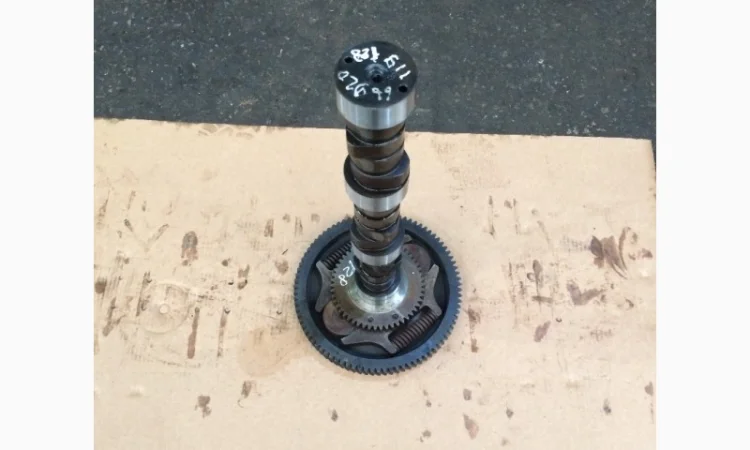 Распредвал к двигателю Mercedes ОМ 441, б/у - фото № 2